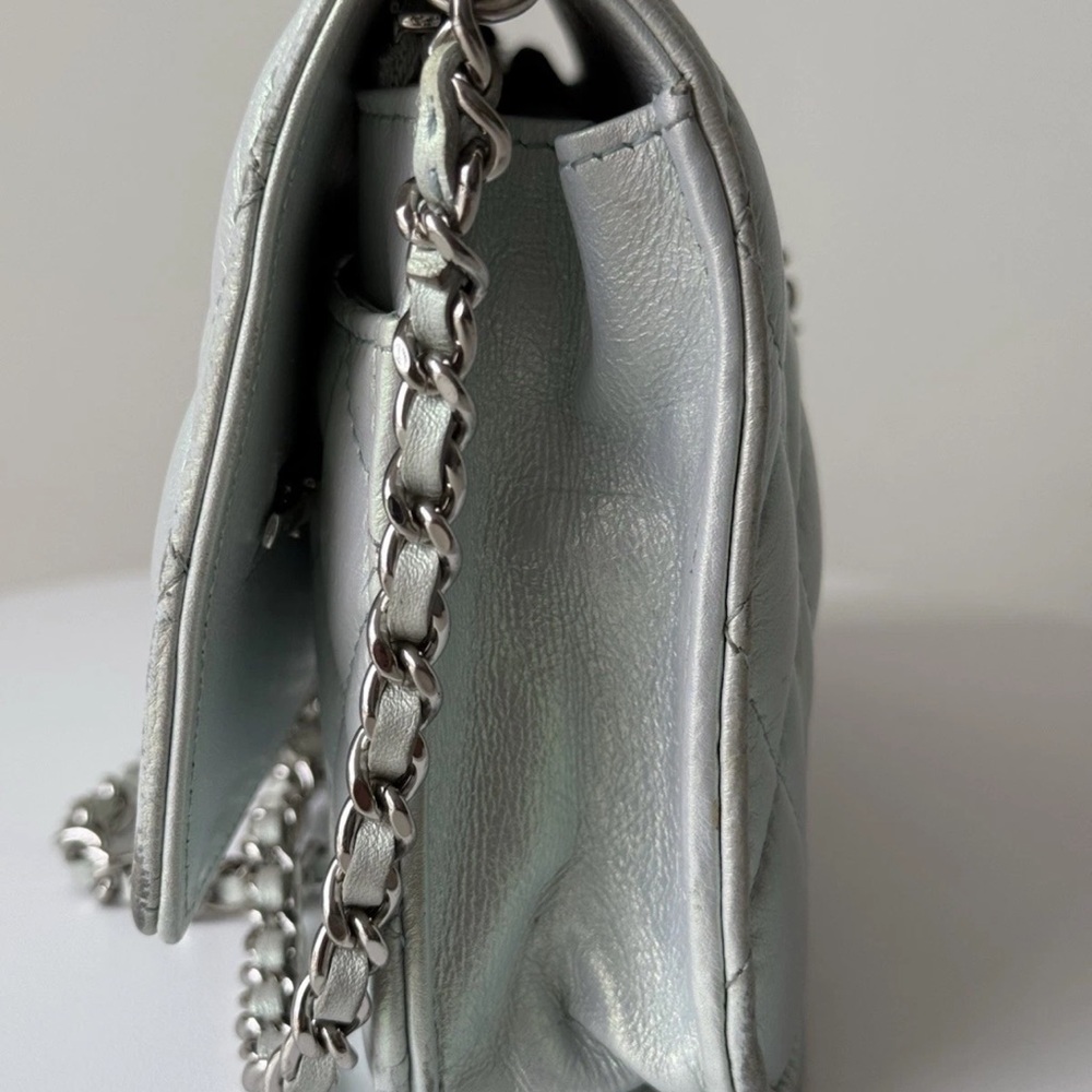 Chanel Metalic Silver Calfskin Wallet On Chain - Picture 5 of 10